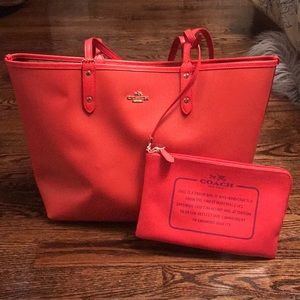 Coach tote bag